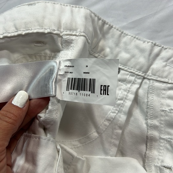 Roxy NWT size 28 white shorts - Picture 5 of 11